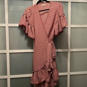 Max studio ruffle dress. LIKE NEW worn 1x